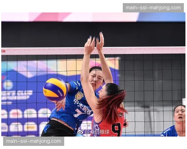 泰国女排联赛总决赛，钻石食品与春武里至尊战成2-2平